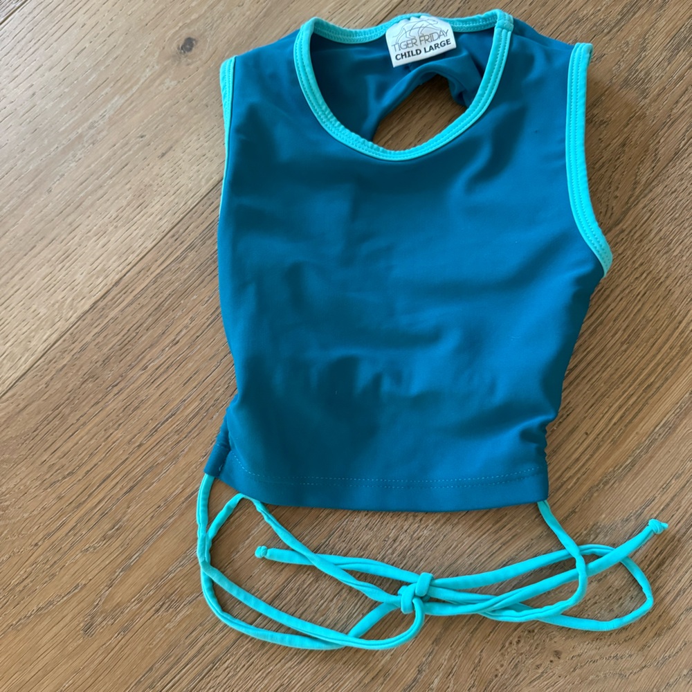 Tiger Friday Canyon Crop Top - Daiquiri
